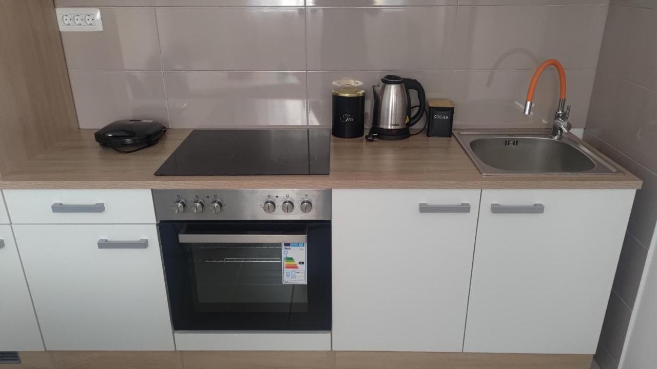Apartment Deeranaei クラリェヴィツァ エクステリア 写真