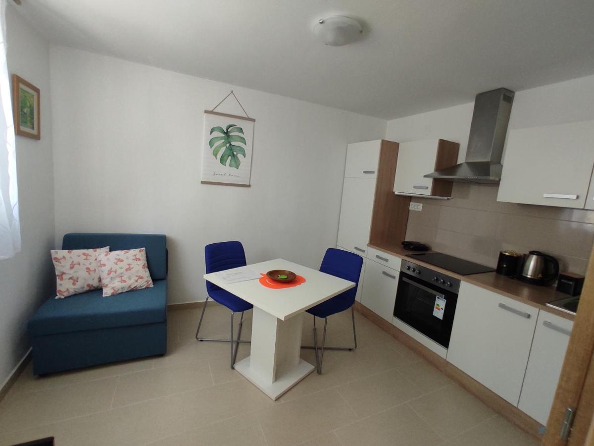Apartment Deeranaei クラリェヴィツァ エクステリア 写真